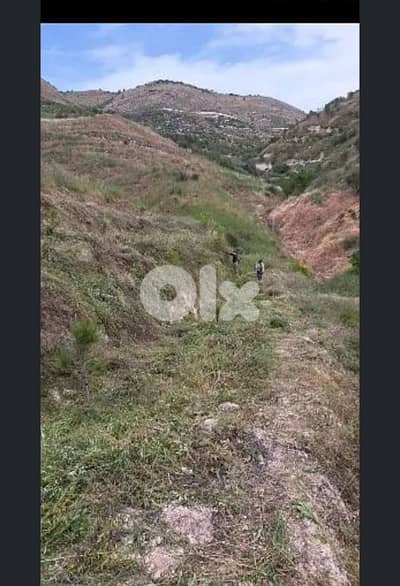 ارض للبيع في عيتا الفخار البقاع الغربي land for sale in beqaa