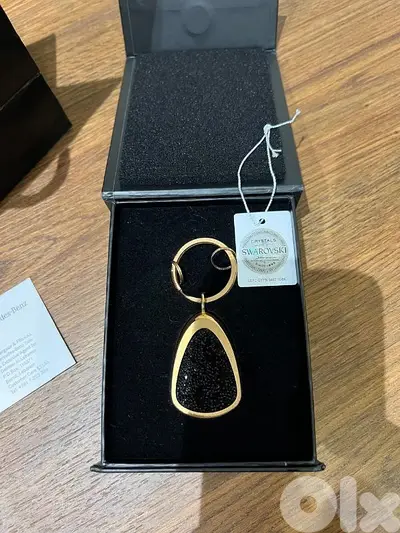 SWAROVSKI Keyring Crystal Rose Gold Genuine Mercedes Benz Collection