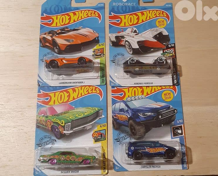 Hot Wheels (2019) diecast car model 1;64 2