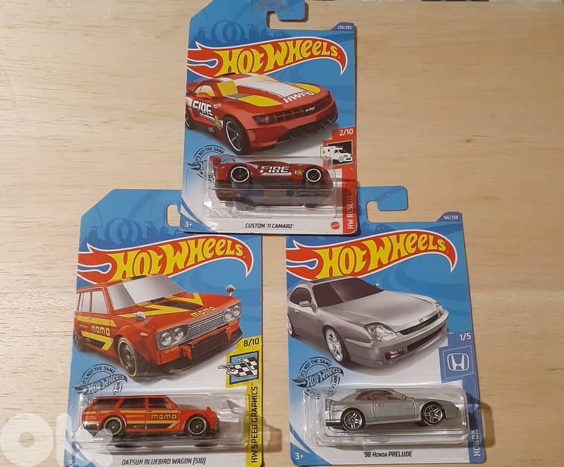 Hot Wheels (2019) diecast car model 1;64 10