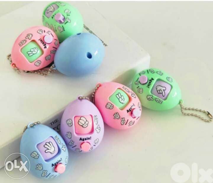 Cute 2 in 1 keychain and fidget toy 2