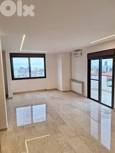 220 SQM Decorated Apartment in Jdeideh/Bauchrieh with View