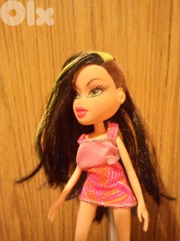BRATZ JADE PLAID MEETS PUNK As New MGA doll Special hair+her own Shoes 3