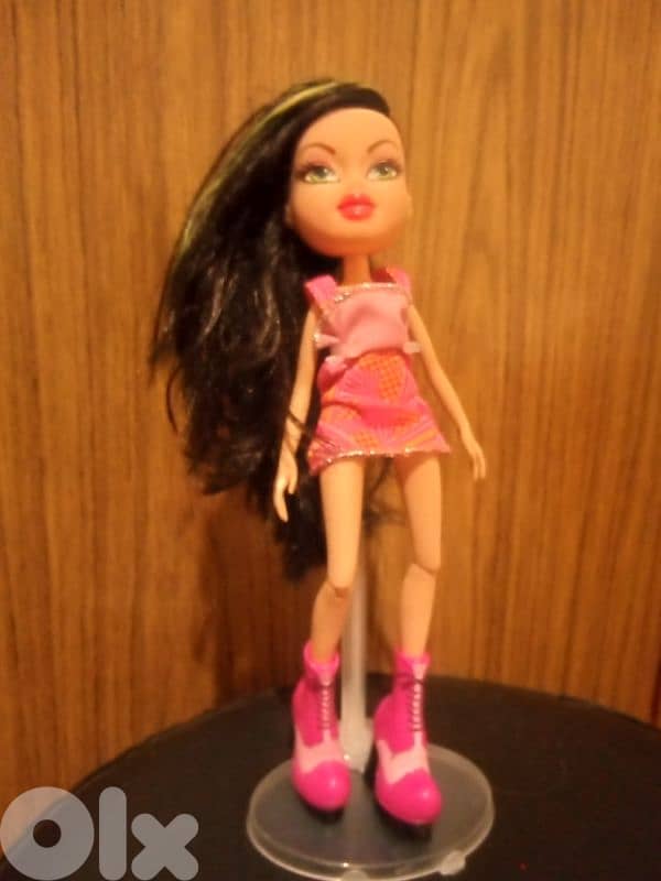 BRATZ JADE PLAID MEETS PUNK As New MGA doll Special hair+her own Shoes 7