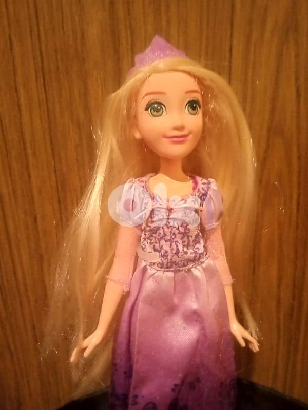 Princess RAPUNZEL Disney TANGLED Hasbro Great doll +Crown=22$ 1