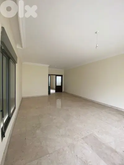 NEW BUILDING IN Mar Elias Prime Area (200SQ) 3 Bedrooms , (MA-105)