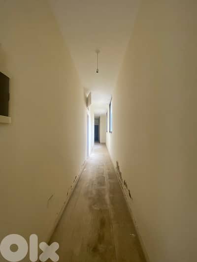 NEW BUILDING IN Mar Elias Prime Area (200SQ) 3 Bedrooms , (MA-105)