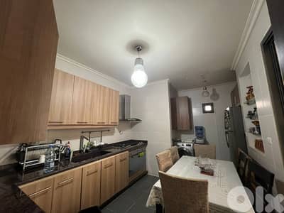 SPACIOUS APARTMENT IN MAR ELIAS PRIME (200SQ) 3 BEDROOMS , (MA-105)