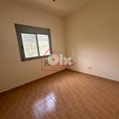 Decorated apartment in Jamhour شقة للبيع في الجمهور