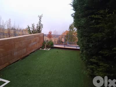 L16582-Chalet with Terrace For Sale in a Resort in Fakra, Kfardebian