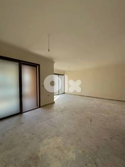 NEW BUILDING IN MAZRAA PRIME (210SQ) 3 BEDROOMS , (BT-976)