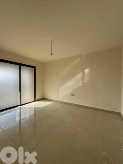 NEW BUILDING IN MAZRAA PRIME (210SQ) 3 BEDROOMS , (BT-976)