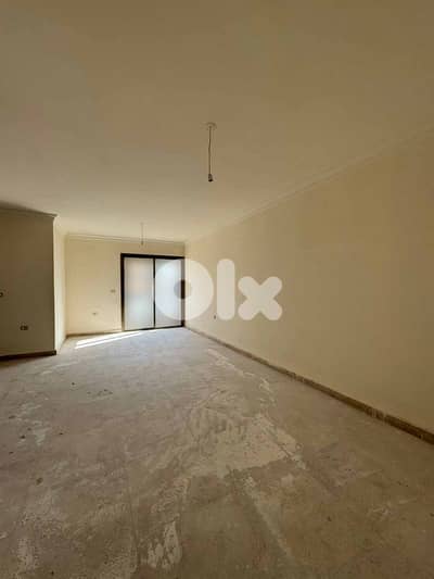 NEW BUILDING IN MAZRAA PRIME (210SQ) 3 BEDROOMS , (BT-976)