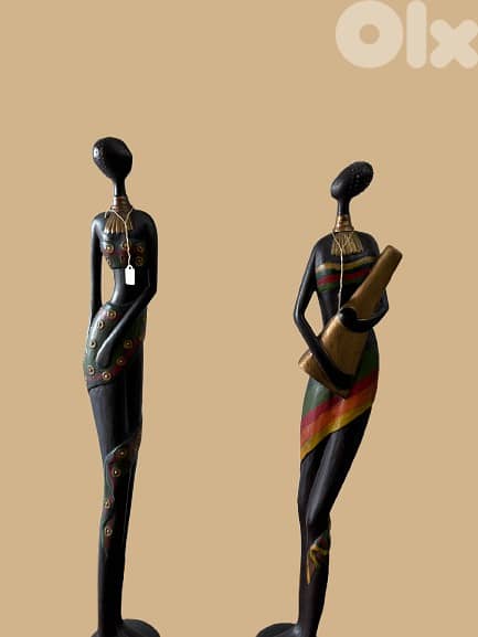 Graceful African Statues 1