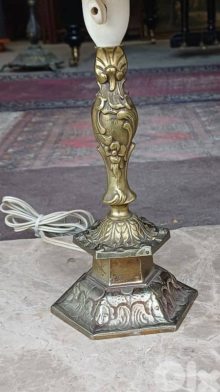 antique 6