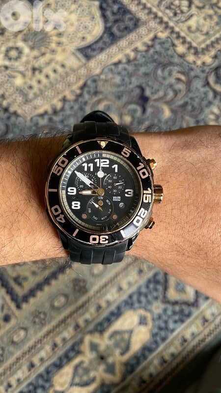 rovina watch 0