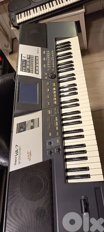 Roland VA7