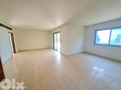 Apartment with Terrace for Sale in Mtaylebشقة مع تراس للبيع في المطيلب