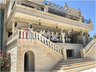 Four-Storey VillalPrivate PoollPanoramic Beirut Views
