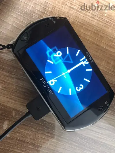 PSP Go + accessories (playstation portable go) PSP Go + accessories (playstation portable go)