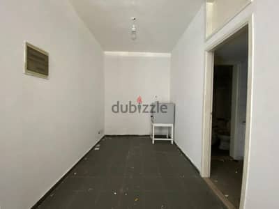Office for rent in Antelias مكتب للايجار في انطلياس