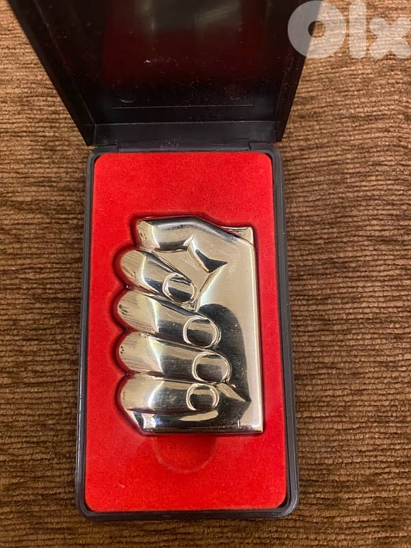 Lighter 1