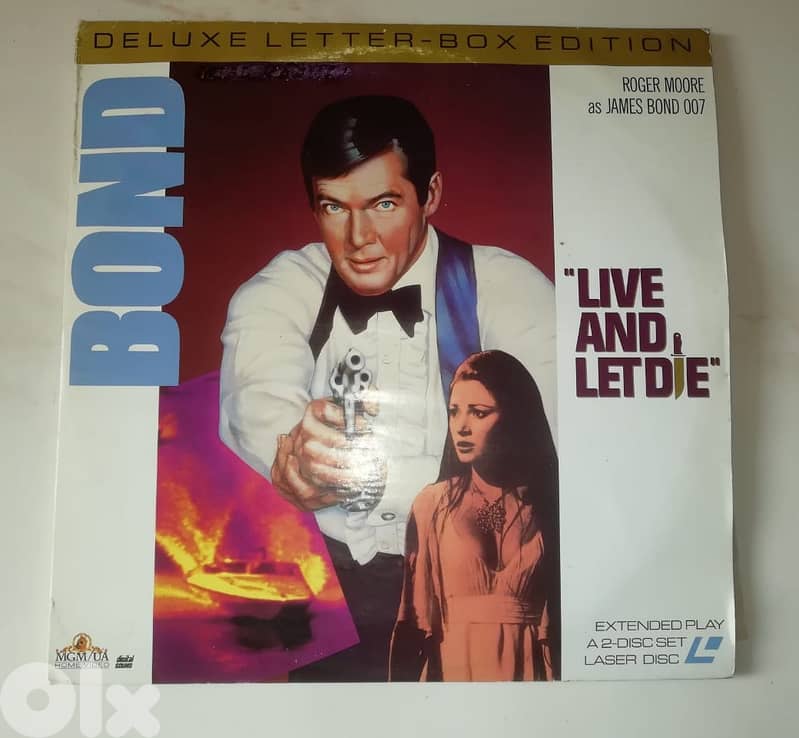 James Bond 007  3 movies set on Laserdiscs 3