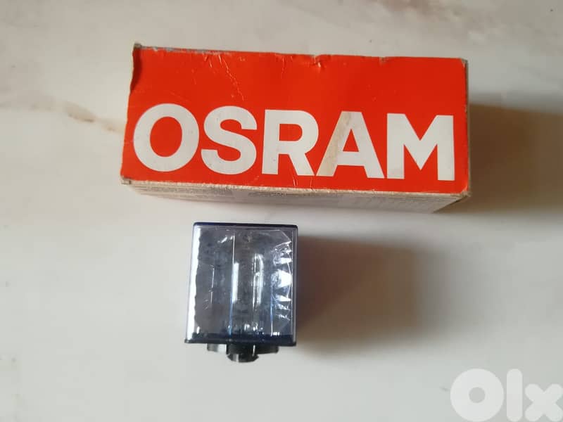 Vintage Osram  blast flash "Magicubes"  pack of 3 1