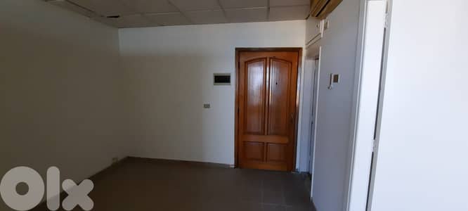 L16642-Open Space Office For Rent In Jal El Dib