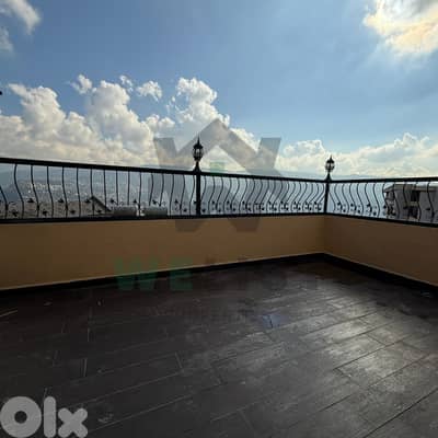 350sqm Duplex Apartment for sale in Ballouneh