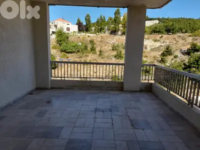 Apartment for sale in Kleiaat شقة للبيع في قليعات