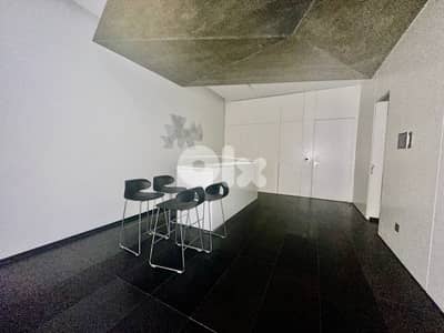 Apartment For Sale in Downtown - Yacht Clubشقة للبيع في وسط المدينة -