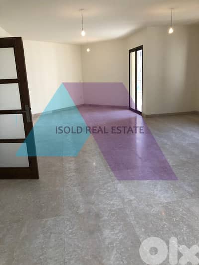 Apartment for sale in Ras Beirut, Hamra -  شقة للبيع في راس بيروت