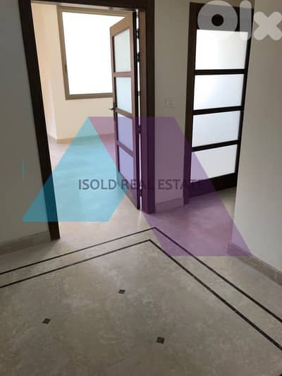 Apartment for sale in Ras Beirut, Hamra -  شقة للبيع في راس بيروت