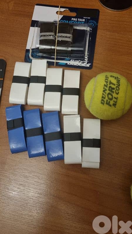 tennis  balls +grips+shock absorption bargain price 5