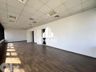 Office for Rent in Hamra - مكتب للايجار في الحمرا - #R2203