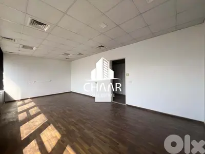 Office for Rent in Hamra -مكتب للايجار في الحمرا - #R2206