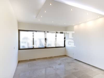 Modern Interior | Spacious | Prime Location | 24/7