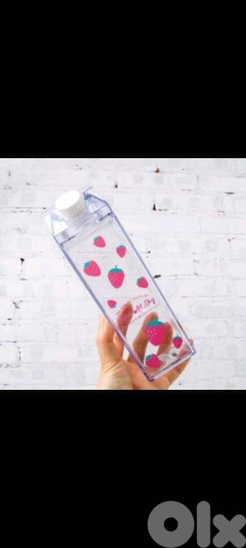 transparent milk and juice bottles 2