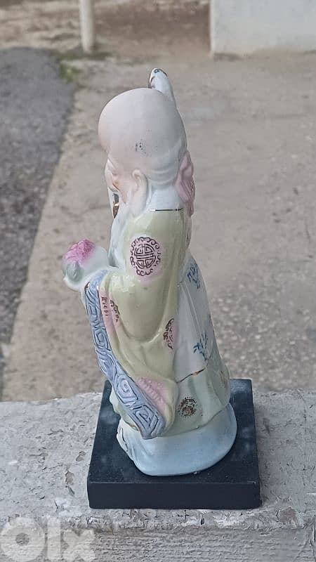 antique 8