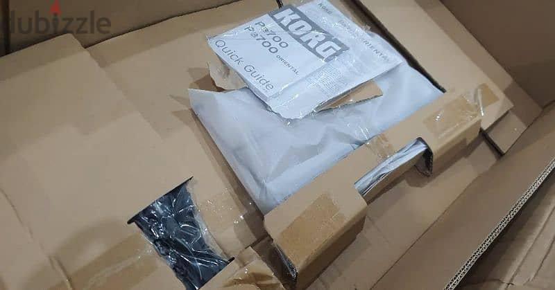 KORG Pa700 Oriental Boxed 2
