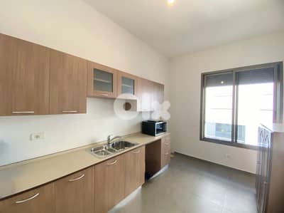 Apartment for sale in Awkar/ Garden