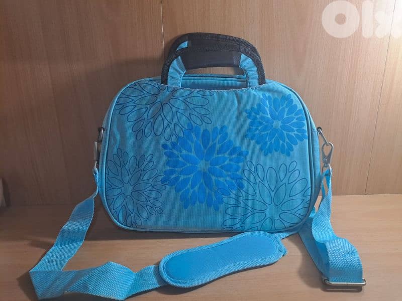 2 crossbags for women, in great condition, never used !! 1