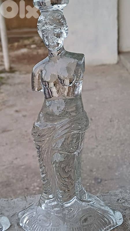 antique 6