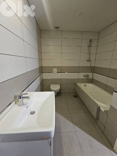 Prime Mtayleb 250 sqm + 150 sqm Garden