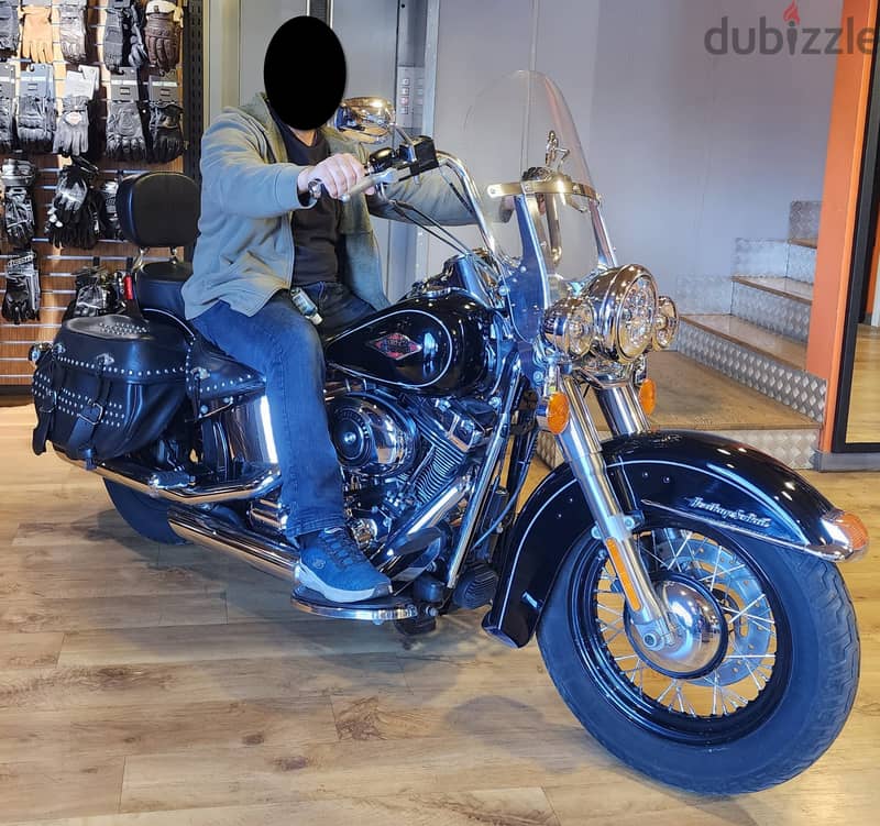 Harley Heritage Classic Softail 2014 - like new (negotiable) 8