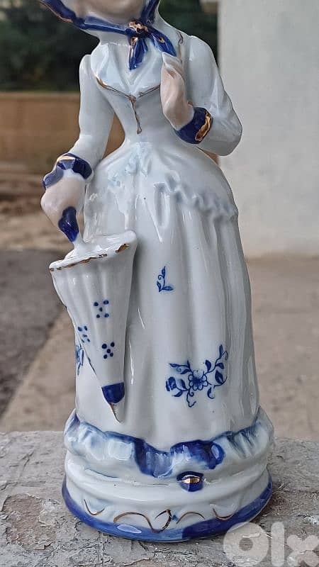 antique 3