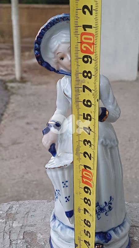 antique 7