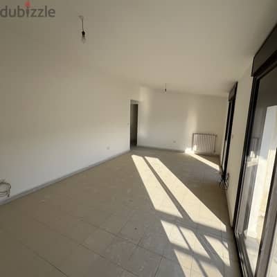 Duplex for sale in Kornet El Hamra دوبلكس للبيع في قرنت الحمرا