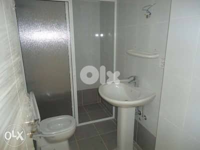 Apartment for sale in Baabdat شقه للبيع في بعبدات